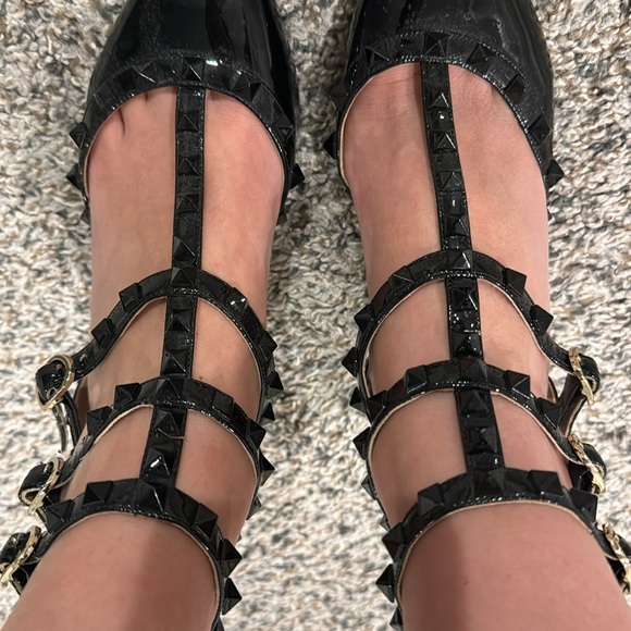 VALENTINO PATENT ROCKSTUD PUMPS WITH MATCHING STRAPS AND STUDS - Picture 8 of 14